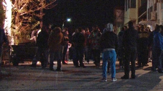 Νέα επεισόδια με μολότοφ και ξυλοδαρμούς αλληλέγγυων στη Χίο