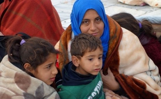 Spiegel: Η ΕΕ χρησιμοποιεί τα χρήματα της ενταξιακής βοήθεια προς την Τουρκία για τους Σύρους πρόσφυγες