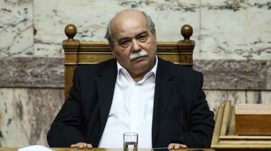 Βούτσης: Ο αριθμός των τηλεοπτικών αδειών δεν θα… ξεχειλώσει