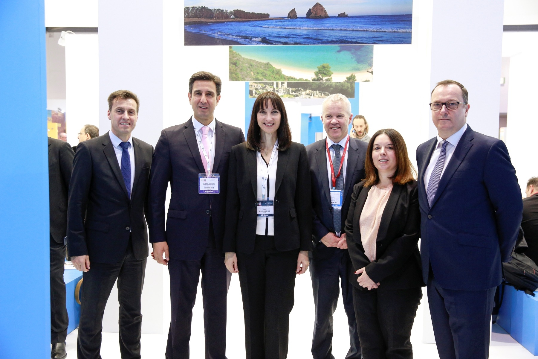 Τουρισμός: Θετικά τα πρώτα μηνύματα για το 2017 από Μ. Βρετανία