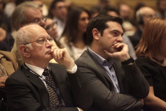 Δημ. Παπαδημητρίου στο Bloomberg: «Θέλουμε το ΔΝΤ να είναι μέσα στο πρόγραμμα προσαρμογής»