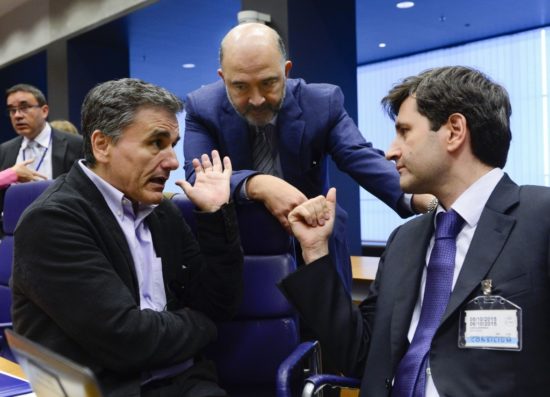 «Στον αέρα» η ελάφρυνση των 45 δισ. ευρώ ως το 2060