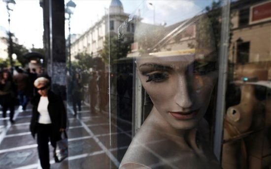 Ένδυση: Συρρίκνωση της αγοράς των αξεσουάρ το 2016