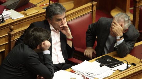 Τσακαλώτος κατά ΔΝΤ: Έπρεπε να πει στους Ευρωπαίους ότι «δεν συμμετέχει στο πάρτι» αν δεν μειωθούν τα πλεονάσματα