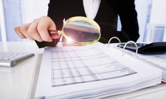 Στο στόχαστρο της εφορίας 1,2 εκατ. ΑΦΜ