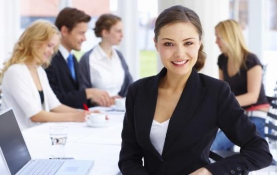 Σκληρά εργαζόμενες και πρωταθλήτριες στην κερδοφορία οι γυναίκες