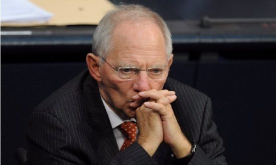 Bild: Οι Έλληνες κατηγορούν τον Σόιμπλε για την οικονομία τους