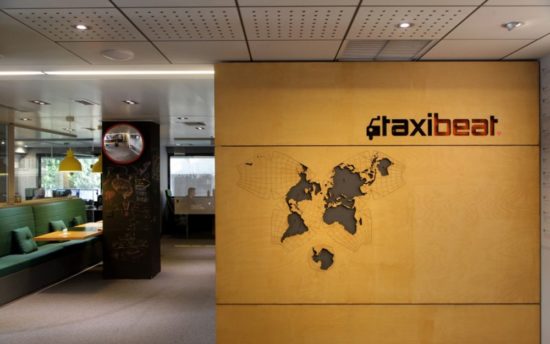 Έκλεισε το ντιλ: Το «Taxibeat» και επίσημα στην Daimler