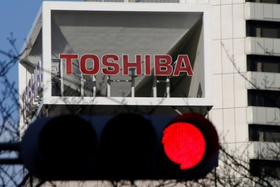 Toshiba: Αναζητά $8,8 δισ. από πώληση μονάδας