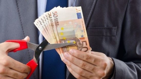 Χαράτσι 15% – 30% στις κύριες συντάξεις από το 2019