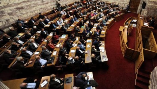 Αγωνιά, αλλά ψηφίζει τη συμφωνία η ΚΟ του ΣΥΡΙΖΑ