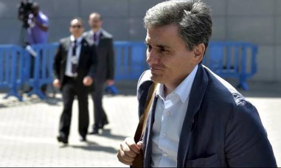 Υποχώρηση και για τη ΔΕΗ για να πάρουν… κάτι στα εργασιακά