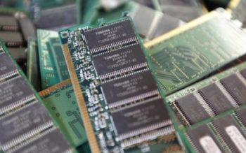 Toshiba: Δέκα ενδιαφερόμενοι για τη μονάδα επεξεργαστών