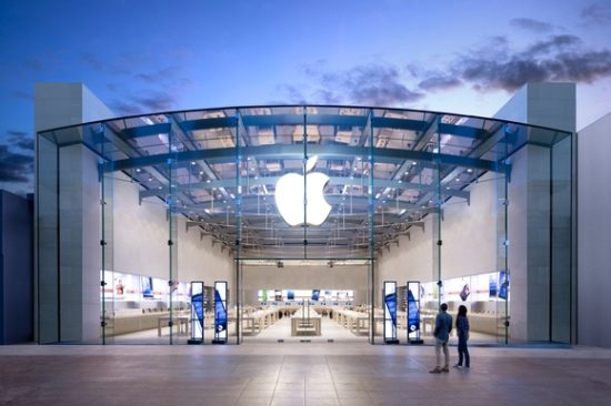 Ενδιαφέρον της Apple για τη μονάδα επεξεργαστών της Toshiba