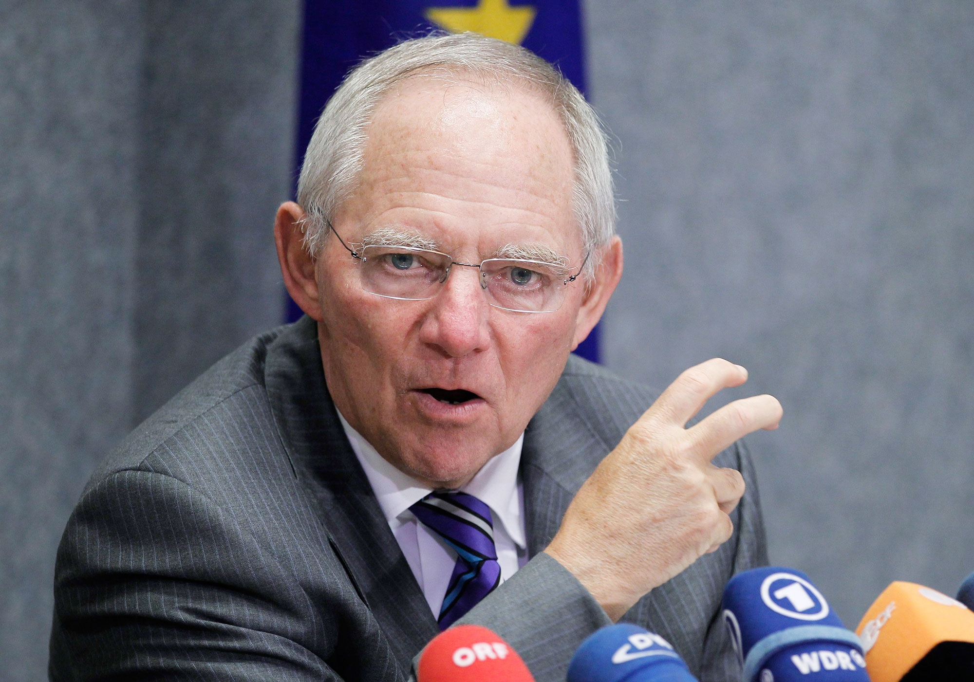 Σόιμπλε: Κλείσιμο της αξιολόγησης στις 22 Μαΐου, αν η Ελλάδα κάνει ό,τι πρέπει