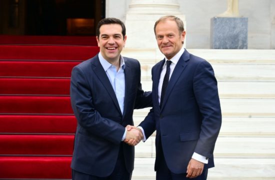 Πιο αισιόδοξος για την ολοκλήρωση της β’ αξιολόγησης δηλώνει ο Τουσκ