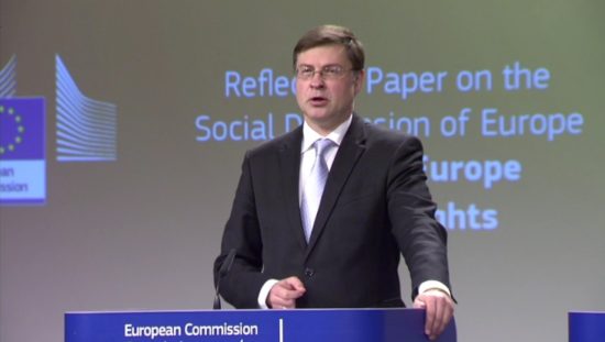 Ντομπρόβσκις: «Δεν θα είναι δύσκολη η επίτευξη τεχνικής συμφωνίας»