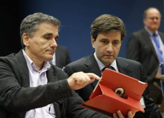 Από το 2019 οι συντάξεις… ίσως και το αφορολόγητο