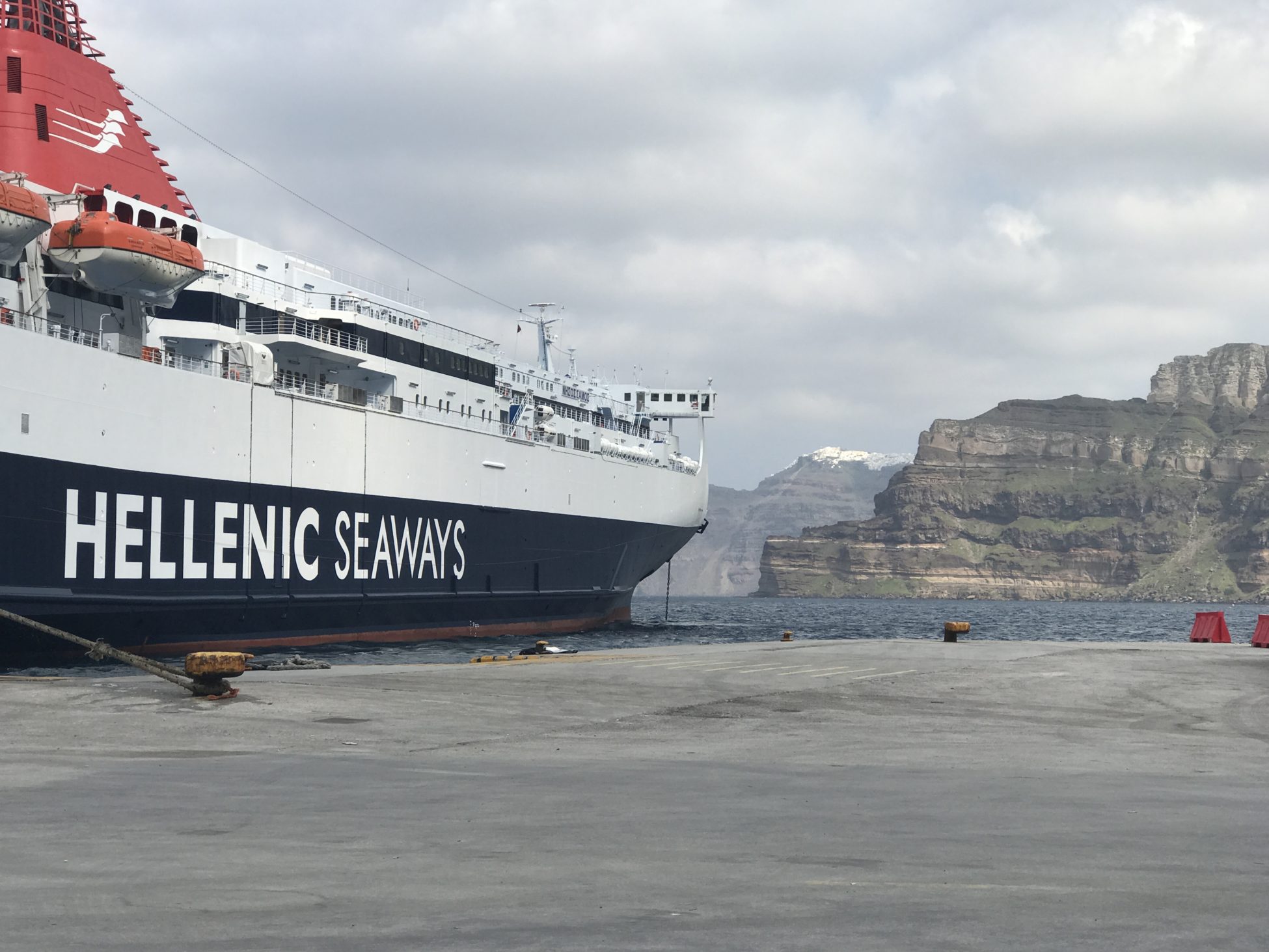 Το παρασκήνιο της κόντρας HSW – Βlue Star Ferries στις Κυκλάδες