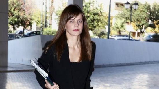 Έως και 350 ευρώ οι μειώσεις για τρεις στις 10 συντάξεις το 2019