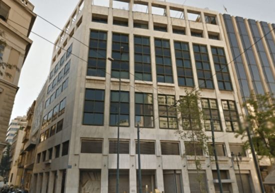 Ξενοδόχοι, ΑΕΕΑΠ και εταιρείες διαχείρισης στη «μάχη» για το 5άστερο στην Κριεζώτου