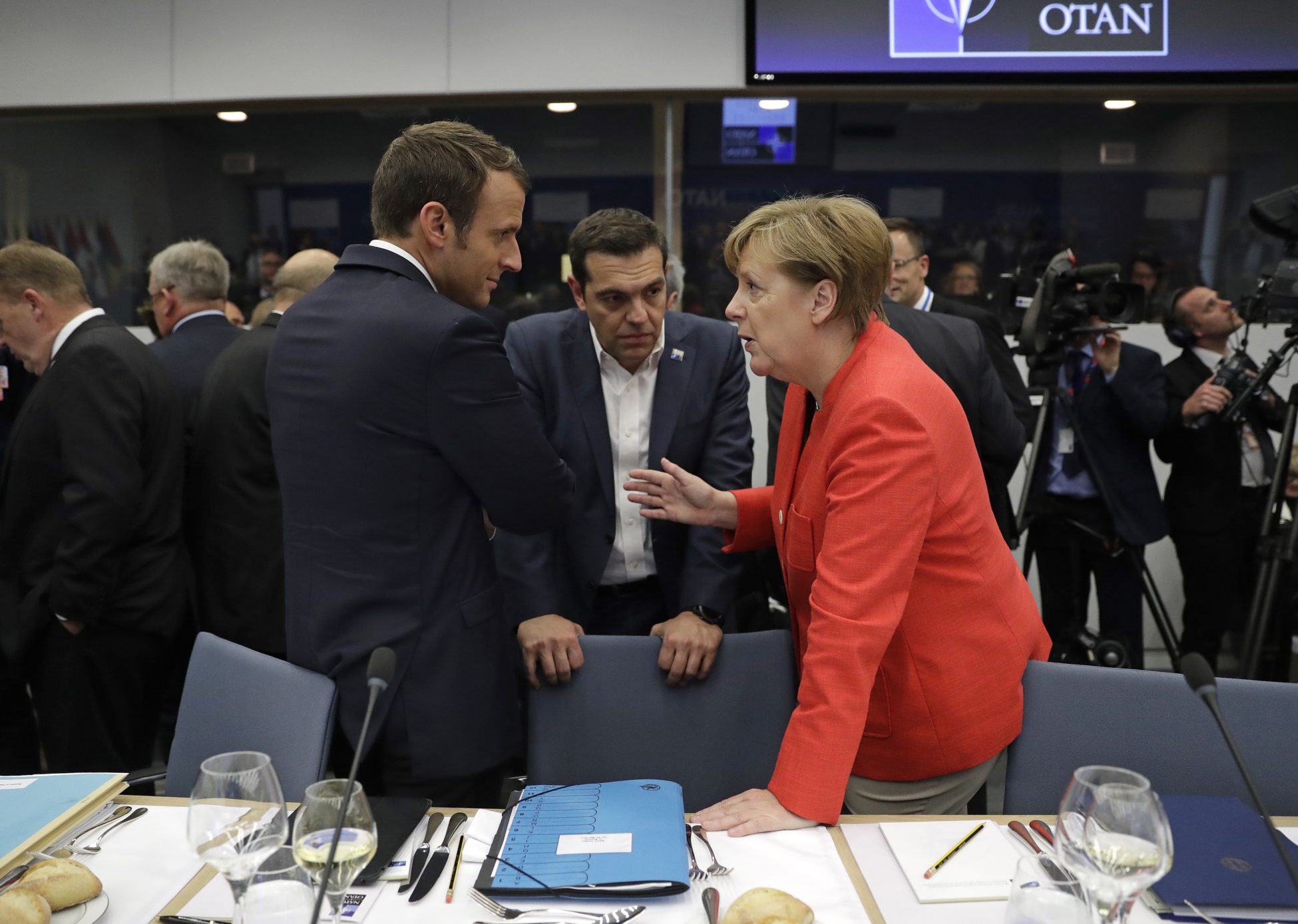 ΔΝΤ: Εάν υπήρχε Έλληνας Μακρόν θα είχαμε μπει στο πρόγραμμα