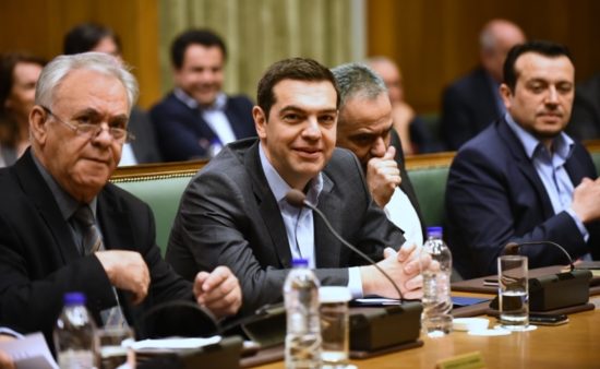 Το υπουργικό συνεδριάζει για τη συμφωνία