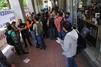 Χωρίς δελτία κι ενημερωτικές εκπομπές κανάλια και ραδιόφωνα μέχρι αύριο στις 6 πμ