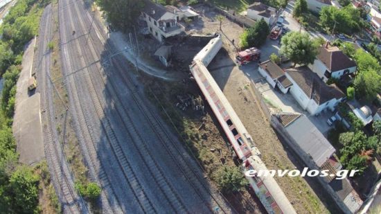 Τα σενάρια για την «κακή συγκυρία» του εκτροχιασμού με τρεις νεκρούς στο Άδενδρο