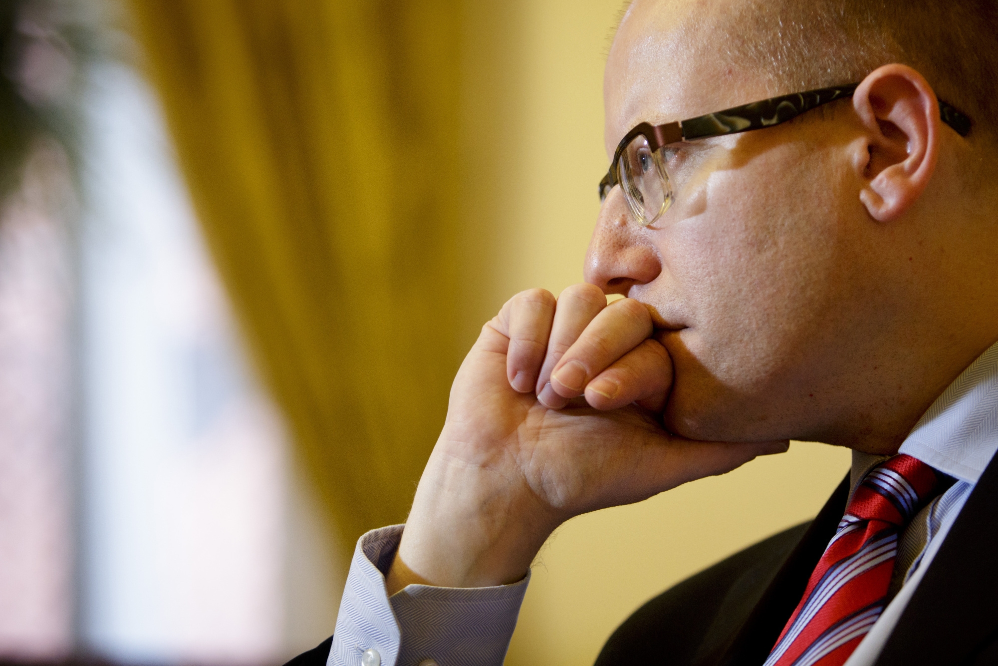 Αιφνίδια παραίτηση του Τσέχου πρωθυπουργού