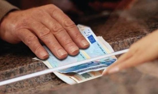 Άμεση κατάργηση των επιδομάτων 30.000 δικαιούχων προβλέπει η συμφωνία