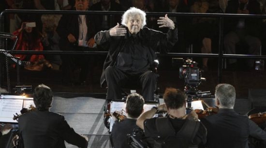 Όλη η Ελλάδα ήταν χθες στο Καλλιμάρμαρο, για τον Μίκη