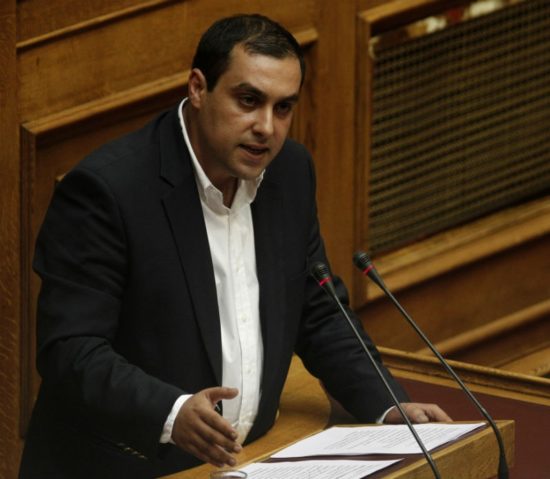 Ερώτηση Κατσαφάδου για τις προδιαγραφές των ξενοδοχείων