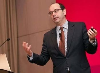 Ηλίας Λεκκός (Τρ. Πειραιώς): Αυτές είναι οι έξι αναδυόμενες τάσεις στην ελληνική οικονομία