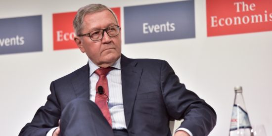 Ρέγκλινγκ: Με αργά βήματα η έξοδος στις αγορές