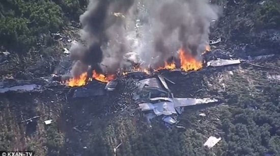 Τραγωδία: Δεκαέξι νεκροί από πτώση αμερικανικού μεταγωγικού αεροσκάφους