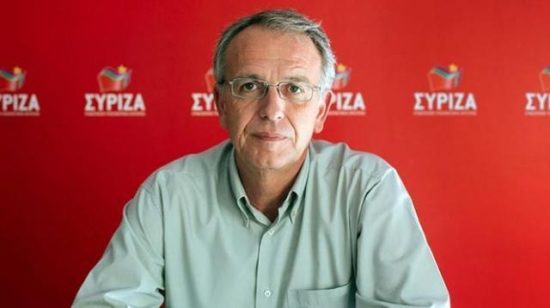 Ρήγας κατά Στουρνάρα: «Ασκεί πολιτική ως πρώην υπουργός της ΝΔ»