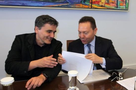 Η συμβιβαστική φόρμουλα για τις προνομιούχες των τραπεζών