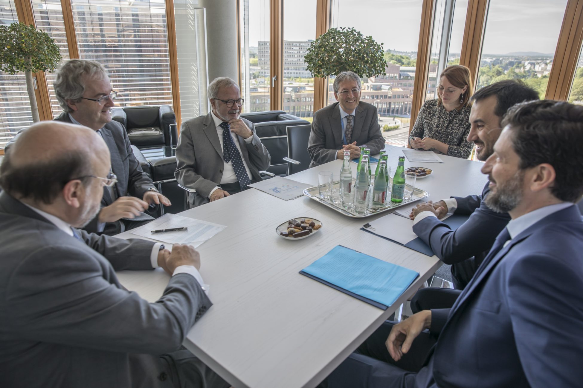 Στην έδρα της ΕΤΕπ ο Αλ. Χαρίτσης – Ζήτησε μεγαλύτερη στήριξη