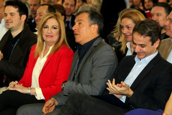 Ομοβροντία αντιπολίτευσης για εξεταστική μετά τις βόμβες Βαρουφάκη