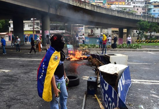 Αιματοβαμμένες κάλπες στη Βενεζουέλα