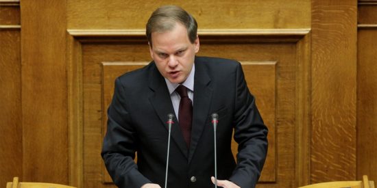 Πυρά Καραμανλή κατά Σπίρτζη για την κρατικοποίηση του ΟΑΣΘ