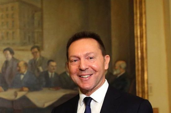 Στουρνάρας: Πολύ νωρίς για να βγούμε στις αγορές