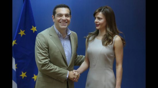 Τσίπρας: «Είδε» αυξήσεις και θέσεις εργασίας, «ξέχασε» περικοπές και χαράτσια