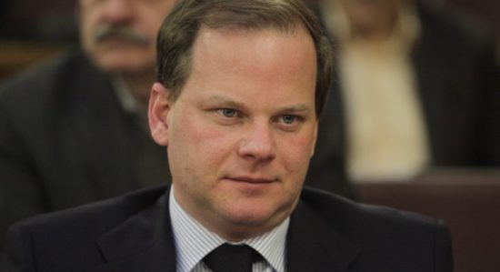 Απάντηση Καραμανλή στις επιθέσεις Σπίρτζη για ΟΑΣΘ