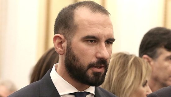 Τζανακόπουλος: Προτεραιότητα η έξοδος από τα μνημόνια το 2018 χωρίς νέες επιβαρύνσεις