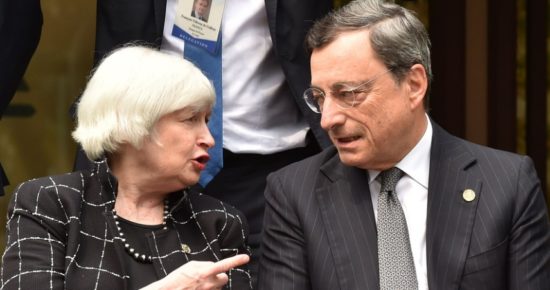 Τι περιμένουν οι αναλυτές από Ντράγκι και Γέλεν στο Τζάκσον Χολ