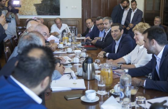 Τσίπρας: Στόχος μας η έξοδος από τα μνημόνια τον Αύγουστο του 2018