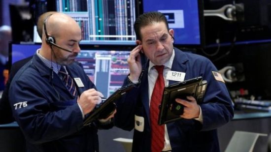 «Βουτιά» άνω του 2% για Nasdaq – «Εκτόξευση» 45% για Vix