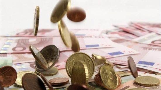 «Τρύπα» 1 δισ. στα έσοδα παρά τους νέους φόρους 2,4 δισ.